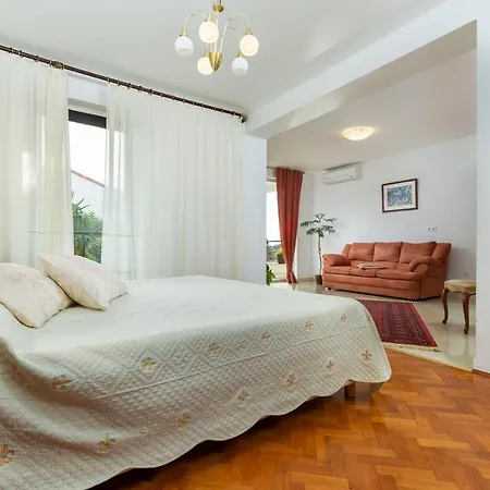 Nyaraló Suzana Rovinj